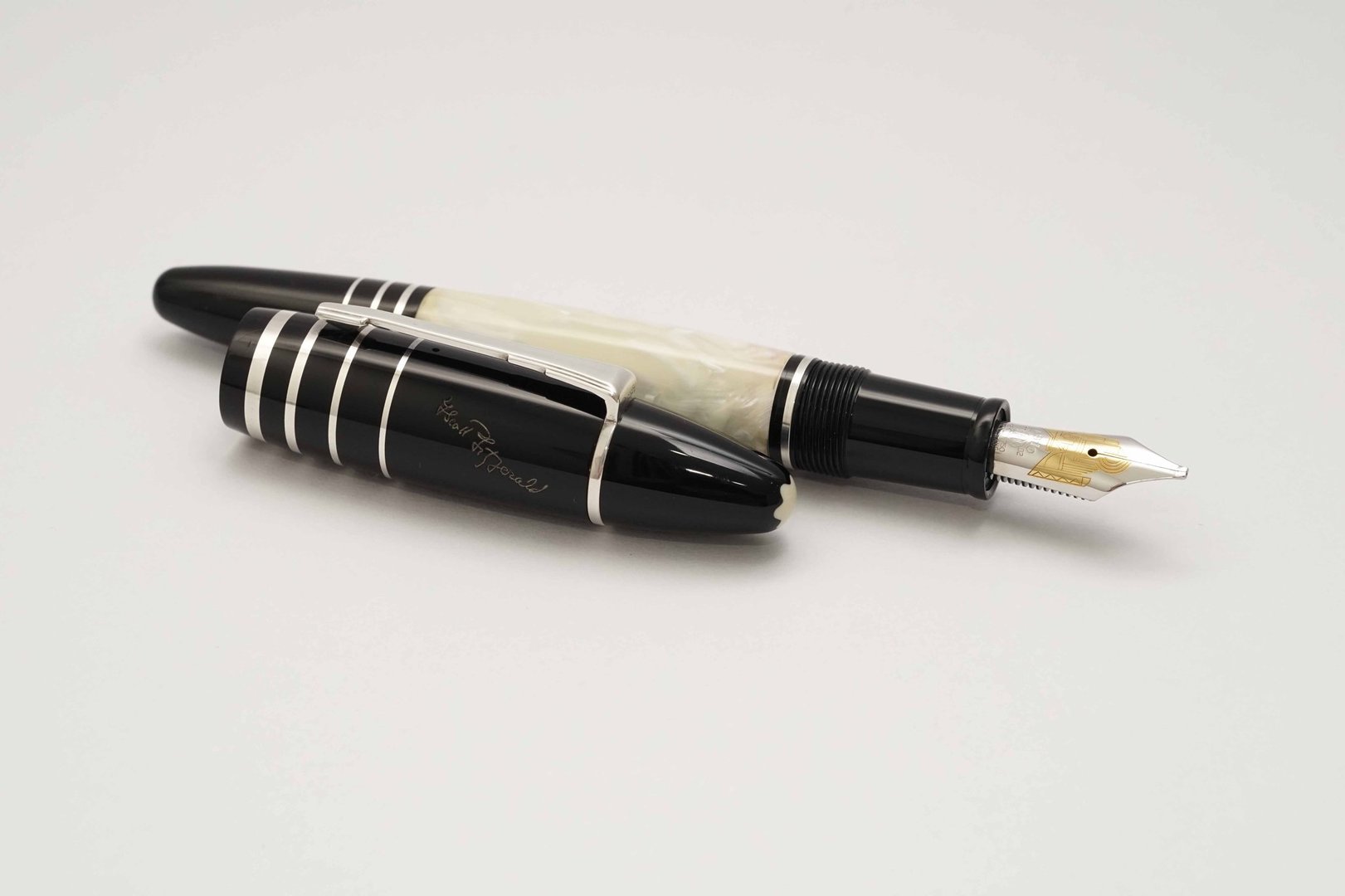 Montblanc-Writers-Edition-Francis-Scott-Fitzgerald-Limited-Edition-2.jpg