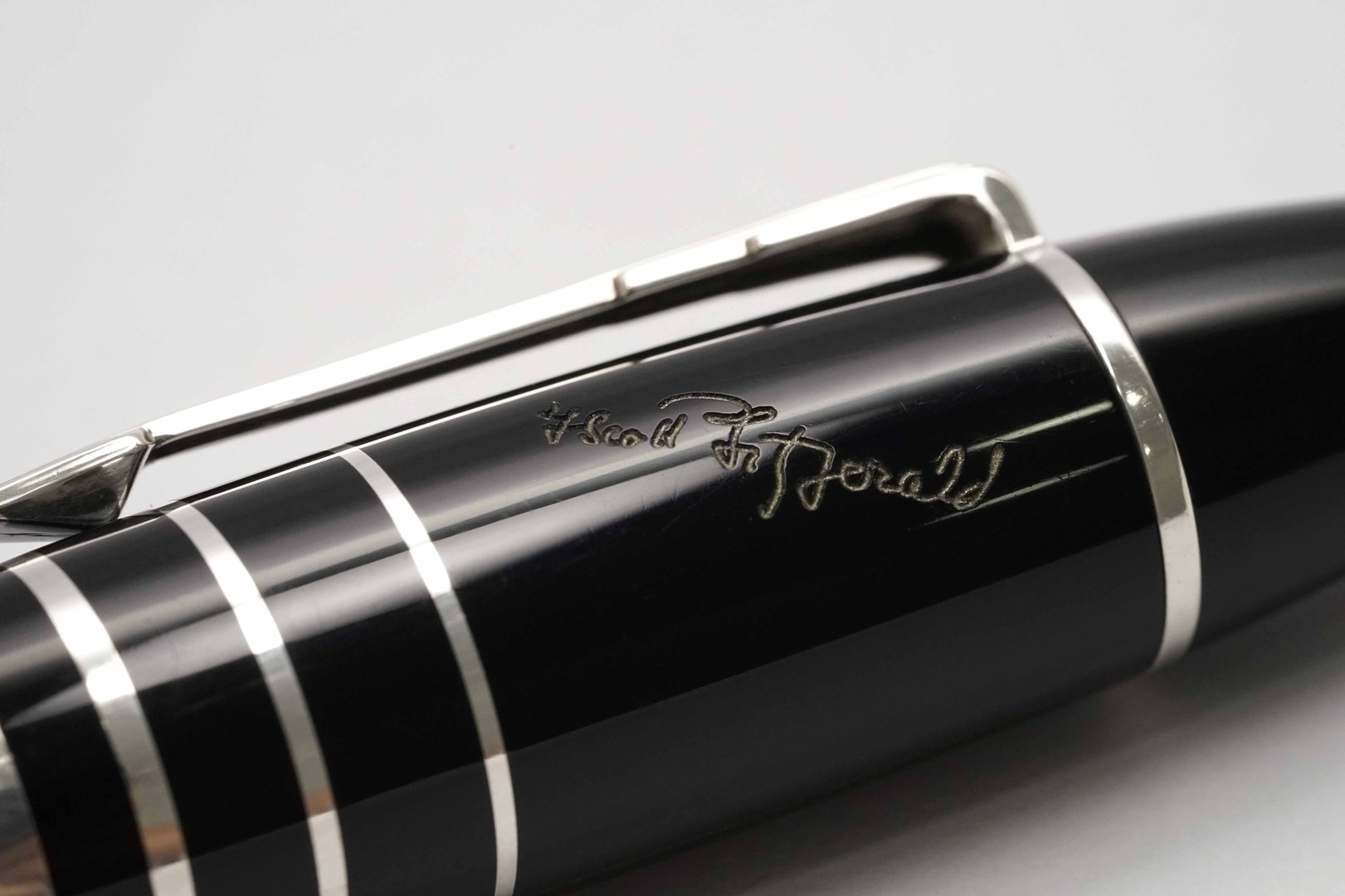Montblanc-Writers-Edition-Francis-Scott-Fitzgerald-Limited-Edition-4.jpg