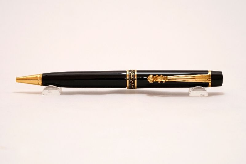 Montblanc-Yehudi-Menuhin-Donation-Limited-Edition-4.jpg