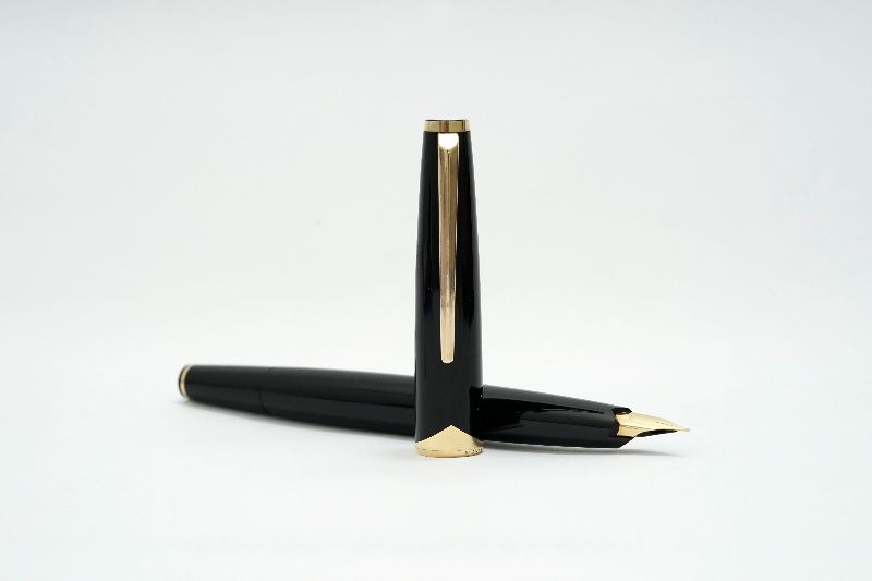 Montblanc_Masterpiece_121_Piston_Filler_2.jpg