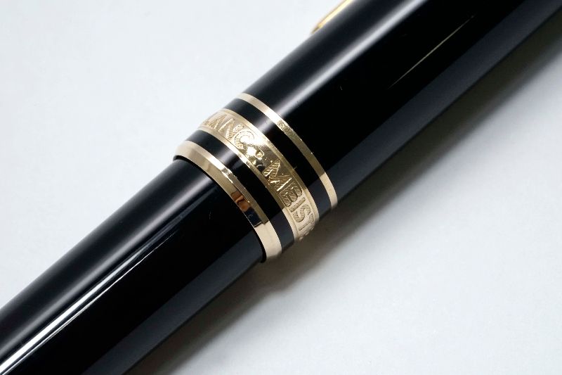 Montblanc_Meisterstuck_144_Classic_Black_Resin_7.jpg