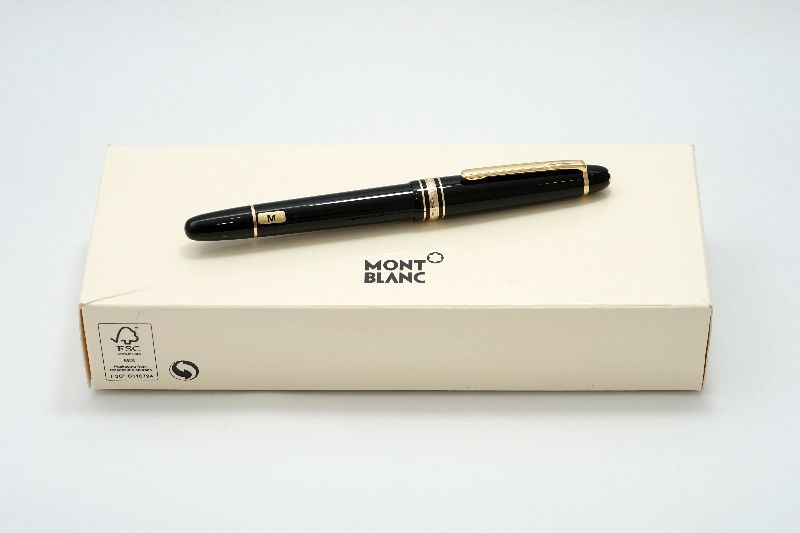 Montblanc_Meisterstuck_145_Classic_Black_Resin_13.jpg