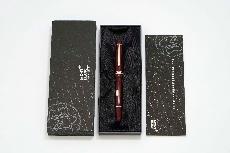 Montblanc_Meisterstück_162_LeGrand_Bordeaux_Rollerball_10.jpg