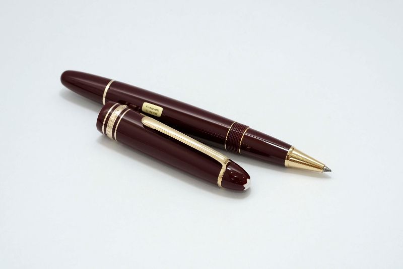 Montblanc_Meisterstück_162_LeGrand_Bordeaux_Rollerball_4.jpg