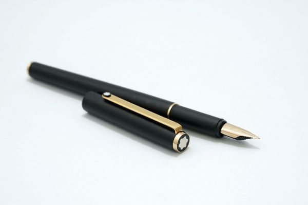 Montblanc_Noblesse_Slimline_Matte_Black_1.jpg