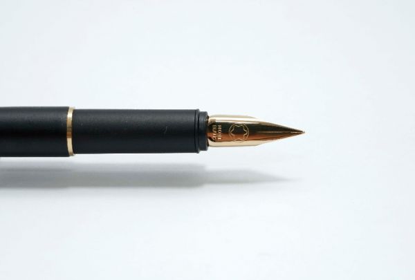 Montblanc_Noblesse_Slimline_Matte_Black_6.jpg