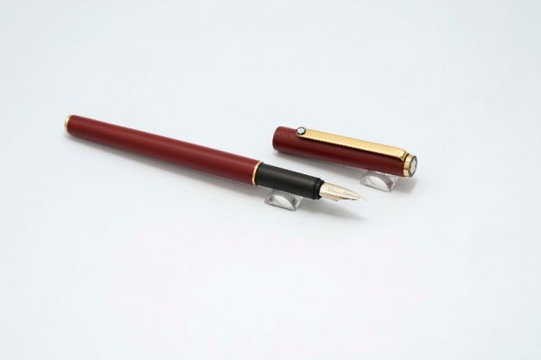 Montblanc_Noblesse_Slimline_Matte_Red_11.jpg