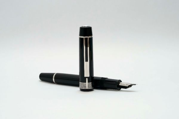 Montblanc_Sir_Georg_Solti_Special_Edition_2.jpg