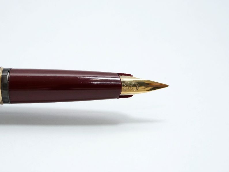 Montblanc_Vintage_320_Bordeaux_3.jpg