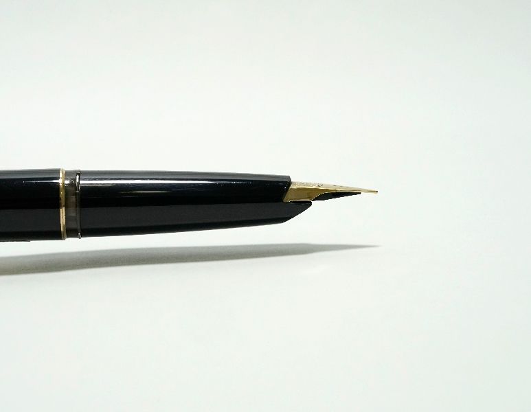 Montblanc_Vintage_320_Classic_4.jpg