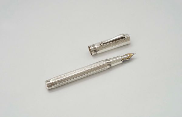 Montegrappa-Reminiscence-Small-Size-Sterling-Silver-4.jpg