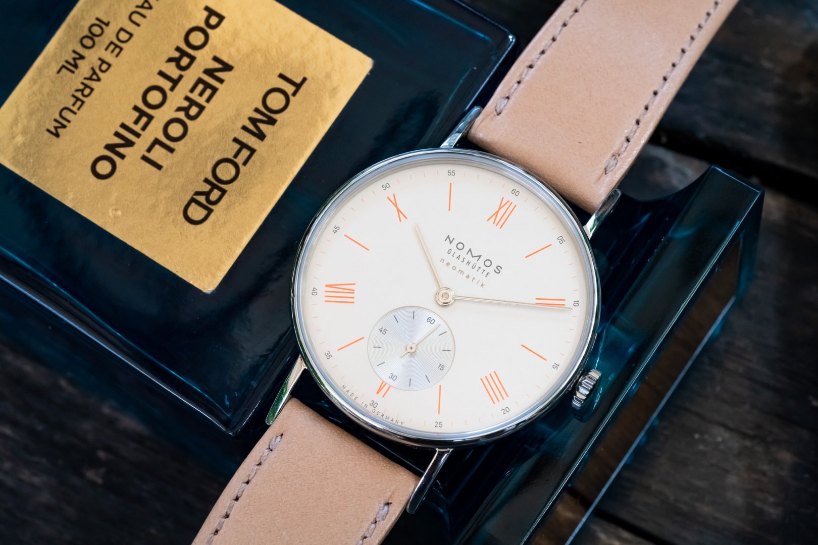 NOMOSLudwigChampagne&Tomford.jpg