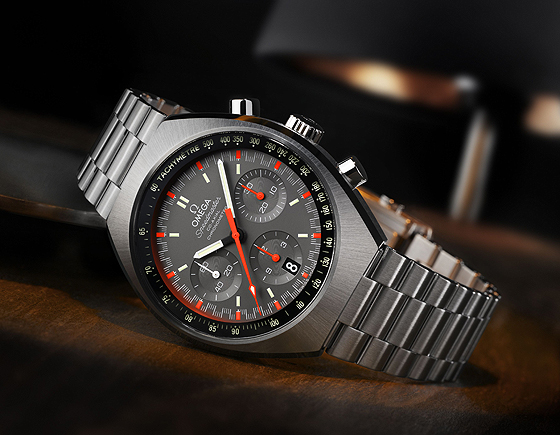 Omega_Speedmaster_1_560.jpg