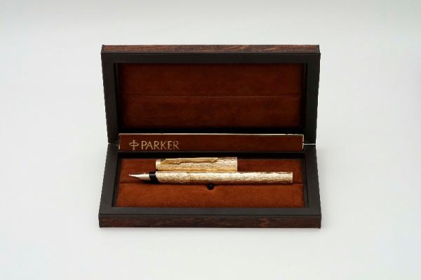 Parker-105-Rolled-Gold-Bark-Pattern-14.jpg
