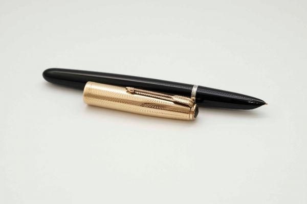 Parker-51-Aerometric-12K-Gold-Filled-Cap-Black-3.jpg