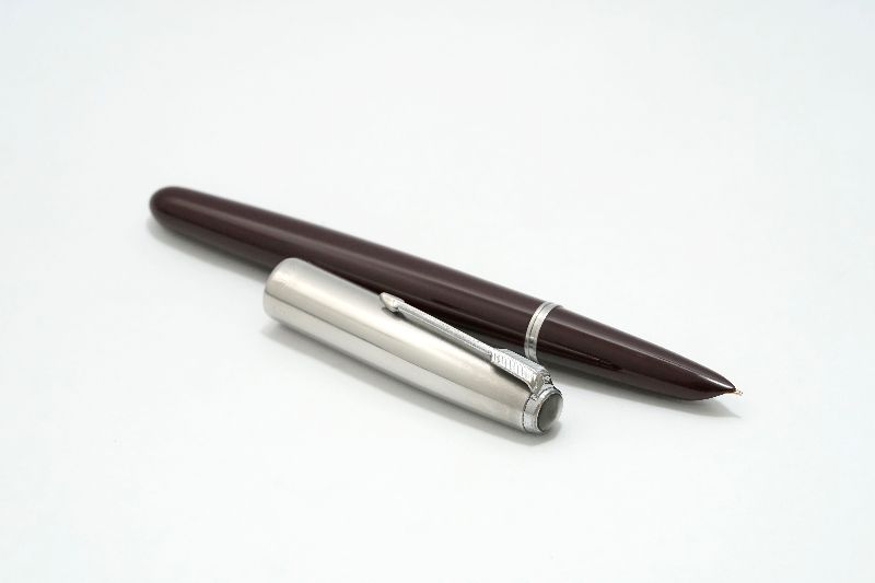 Parker-51-Aerometric-Burgundy-Lustraloy-Cap-1.jpg