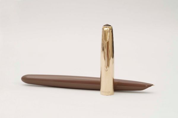 Parker-51-Aerometric-Demi-Gray-12K-Gold-Filled-Cap-2.jpg