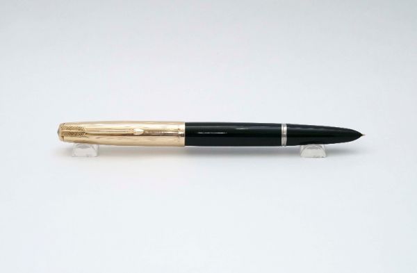 Parker-51-Aerometric-Forest-Green-Gold-Filled-Custom-Cap-9.jpg