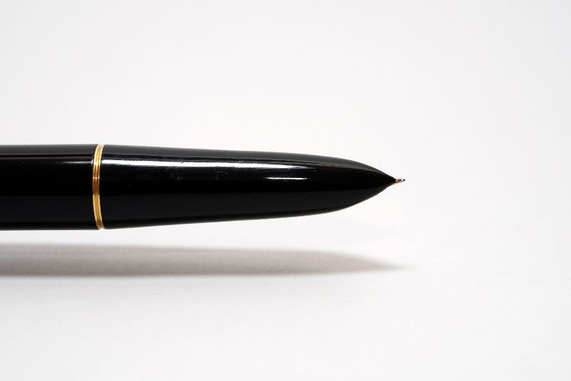Parker-51-Mark-III-Black-Lustraloy-Cap-3.jpg