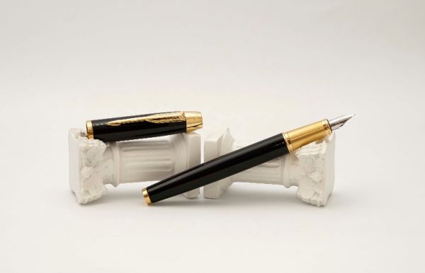 Parker-IM-Lacquer-Black-1.jpg