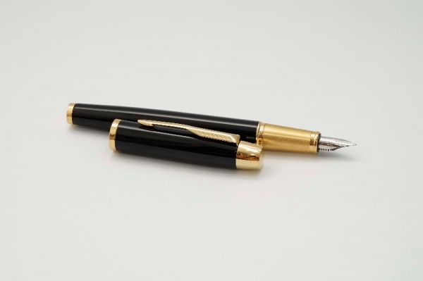 Parker-IM-Lacquer-Black-3.jpg