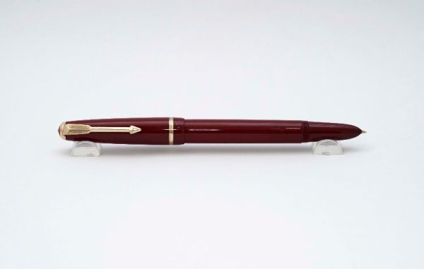 Parker-Lady-Duofold-Burgundy-Aerometric-8.jpg