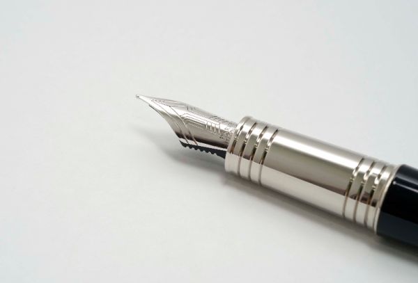 Parker-Premier-09-Black-Platinum-6.jpg