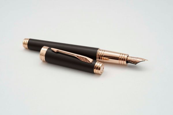 Parker-Premier-Soft-Matte-Brown-Pink-Gold-4.jpg