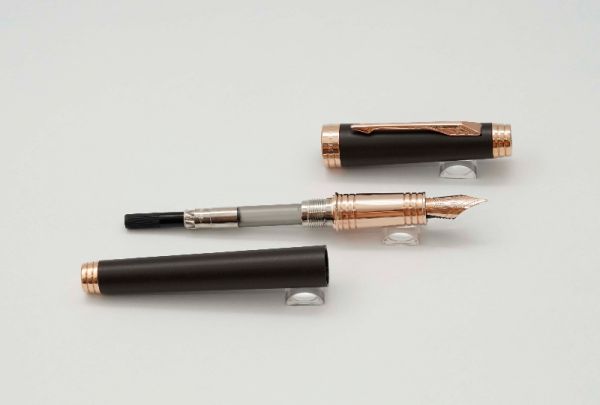 Parker-Premier-Soft-Matte-Brown-Pink-Gold-5.jpg