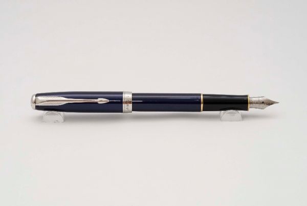Parker-Sonnet-Blue-Lacquer-9.jpg