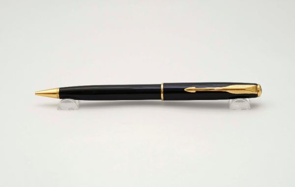 Parker-Sonnet-Lacquer-Black-Pencil-5.jpg