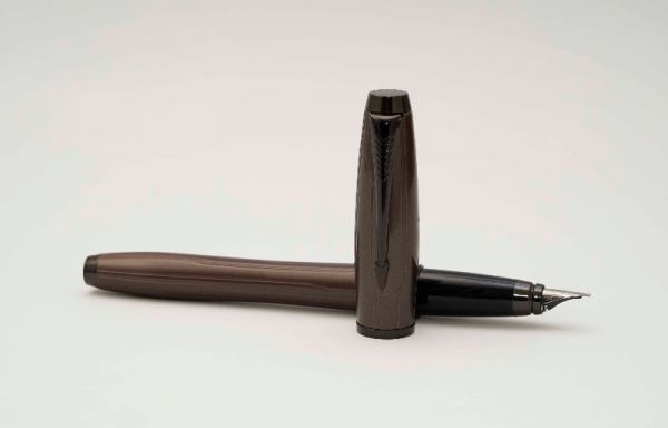 Parker-Urban-Premium-Metallic-Brown-Lacquer-2.jpg