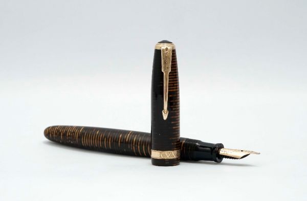 Parker-Vacumatic-Major-Golden-Pearl-2.jpg