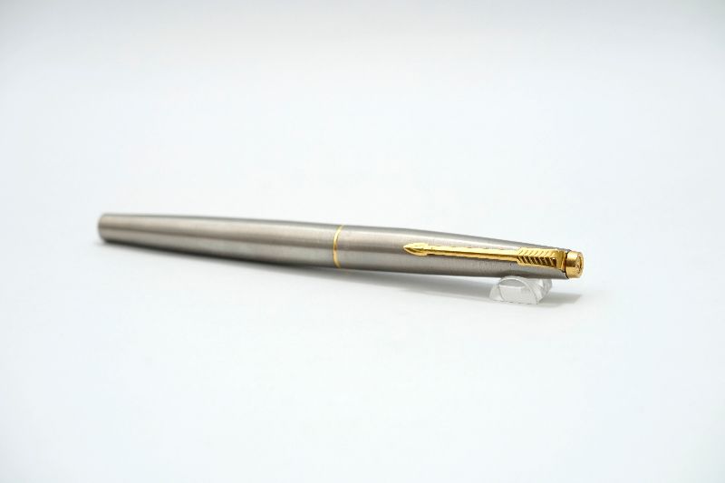 Parker_45_Flighter_Deluxe_Stainless_Steel_7.jpg