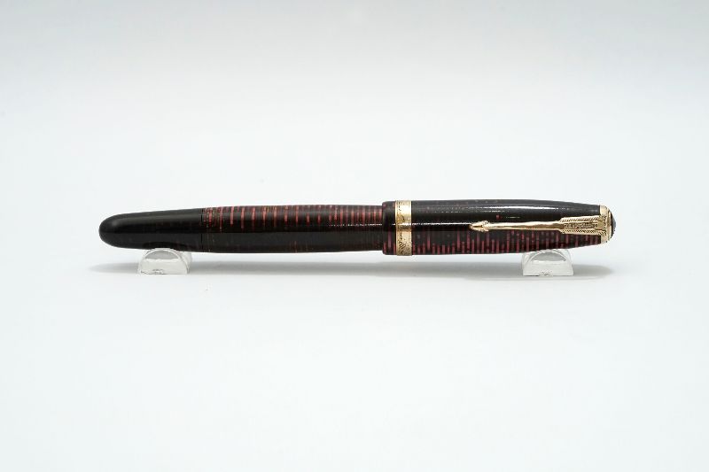 Parker_Vacumatic_Major_Laminated_Burgundy_Pearl_7.jpg