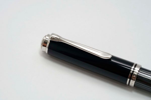 Pelikan-Souveran-M805-Stresemann-Anthracite-5.jpg