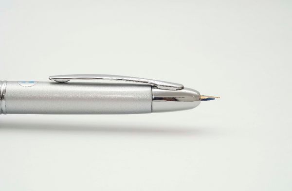 Pilot-Capless-Silver-5.jpg