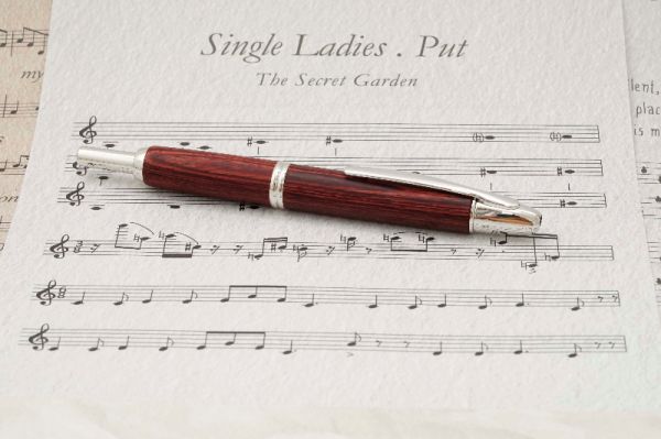 Pilot-Capless-Vanishing-Point-Cherry-Bamboo -1.jpg