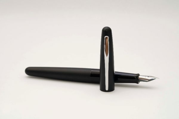 Pilot-Namiki-Cocoon-Matte-Black-4.jpg