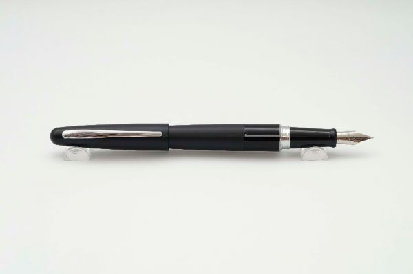 Pilot-Namiki-Cocoon-Matte-Black-7.jpg