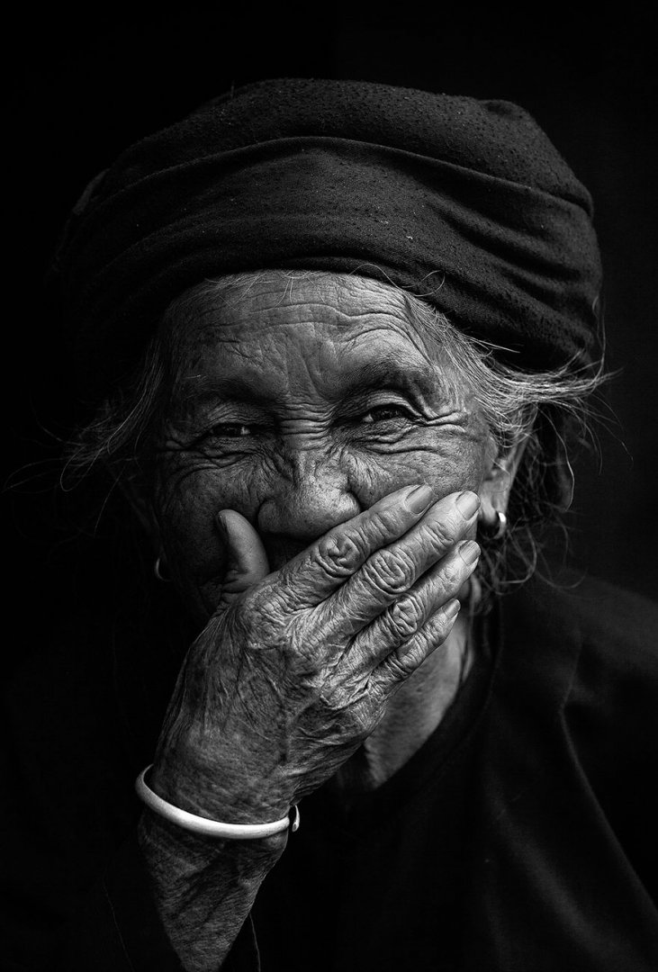 portrait-photography-hidden-smiles-vietnam-rehahn-5.jpg