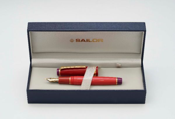 Sailor-Pro-Gear-Persian-Red-Limited-Edition-2.jpg