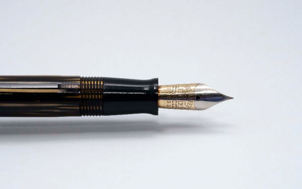 Sheaffer-Balance-Lifetime-Oversized-Premier-Brown-Striated-5.jpg