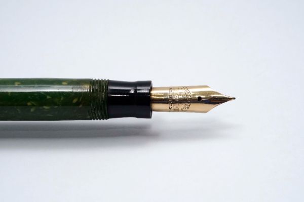 Sheaffer-Balance-Ring-Top-Jade-Green-Lever-Fill-5.jpg