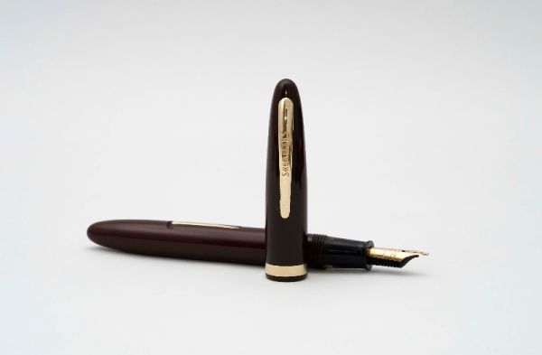 Sheaffer-Craftsman-Admiral-Burgundy-Lever-Fill-2.jpg