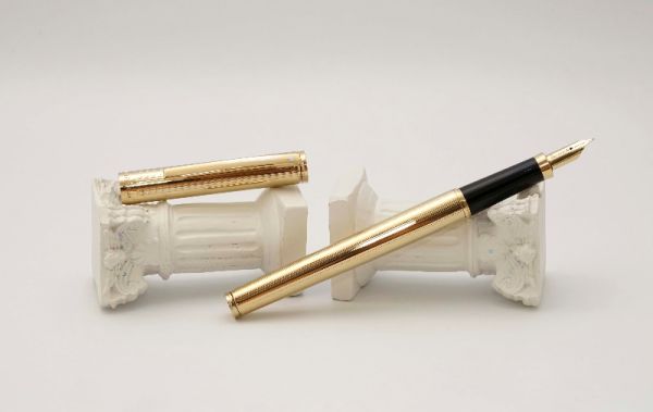 Sheaffer-Fashion-270-23K-Gold-Plated-2.jpg