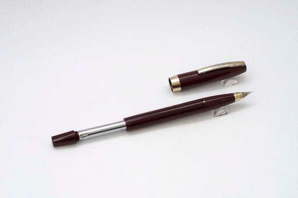 Sheaffer-Imperial-III-Burgundy-Touchdown-3.jpg