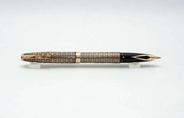Sheaffer-Imperial-Sovereign-Diamond-Cut-7.jpg