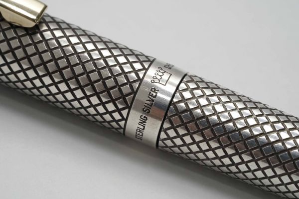 Sheaffer-Imperial-Touchdown-Diamond-Mesh-Sterling-Silver-4.jpg