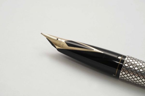 Sheaffer-Imperial-Touchdown-Diamond-Mesh-Sterling-Silver-5.jpg
